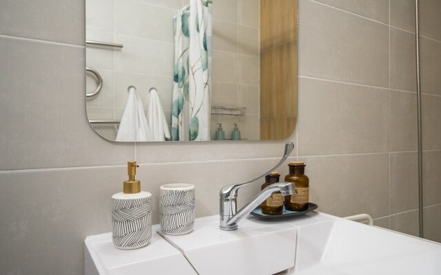 Апартаменты "Амели на Неве"