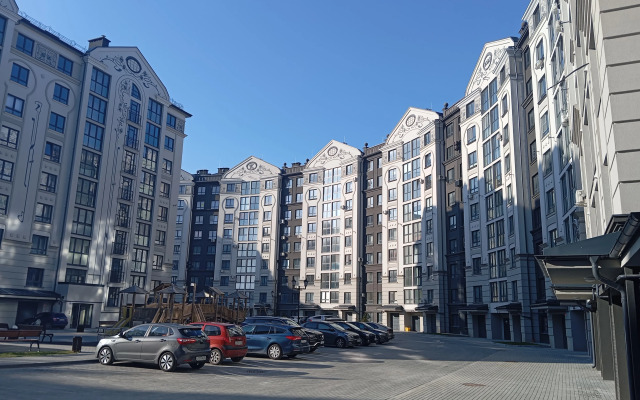 Ubezhische U Morya Flat