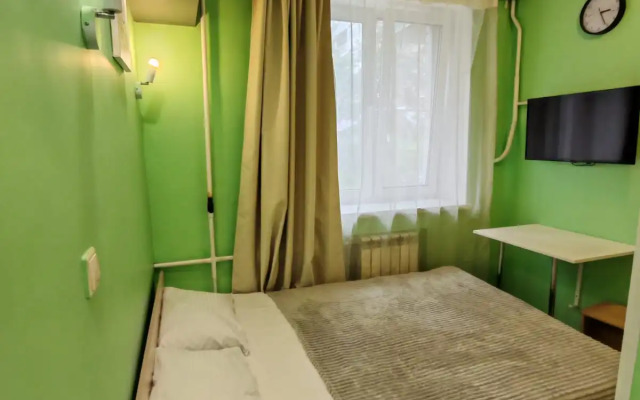 Na Bolshoy Tatarskoy Apartments