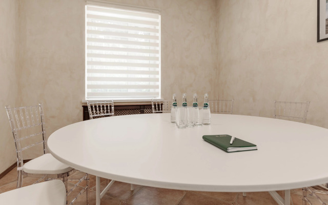 Отель Рудов