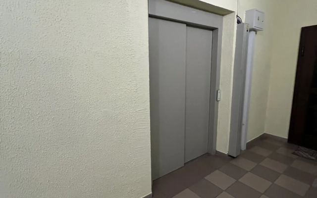 V Novom Rayone Vostok Flat