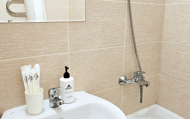 Квартира Неотель рядом с ВГТУ, Цирком, Воронеж-сити