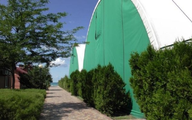 Отель Солнечный берег