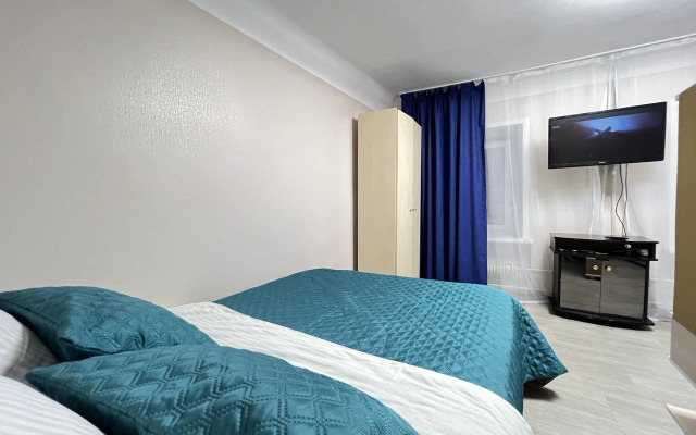 Na Ulitse Lenina 4A Flat