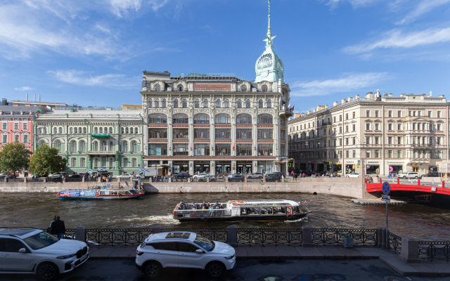 Квартира Beautiful view on Moika river 56