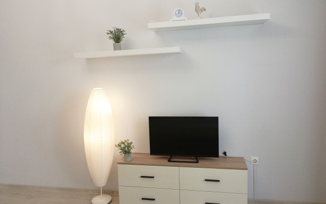 Apartamenty v Zk Gagarinskij do 4 Cel Patnica Set' Posutocnyh Kvartir