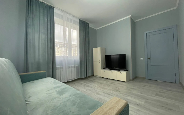 Dvukhkomnatnaya Okolo Zh/d Vokzala Selma Flat