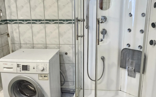 Teply Bereg Apartments