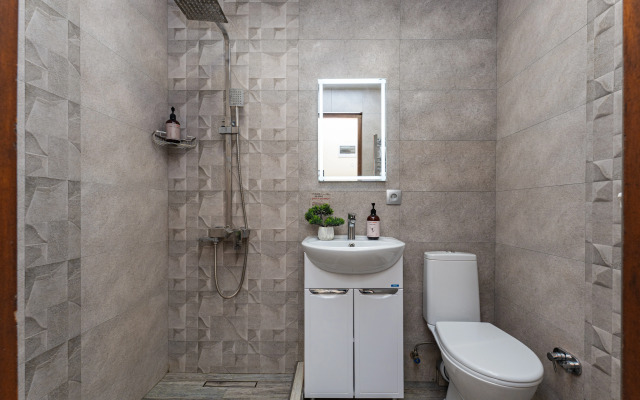 KeyGo #0165 1 Bedroom City Center Saryan Street Apartments