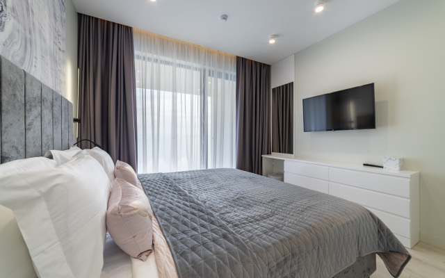 Apartments Luchezarny 1