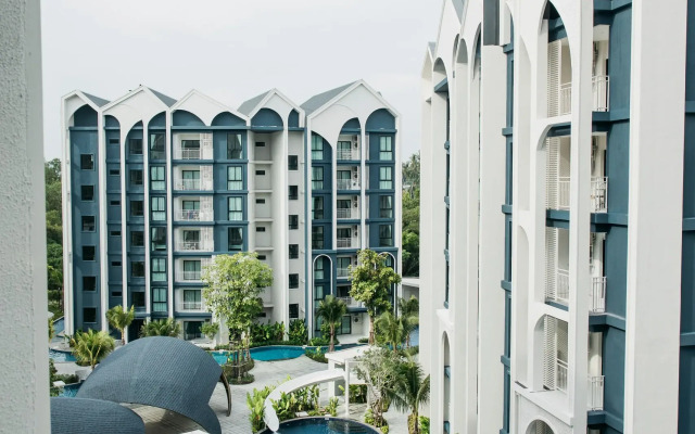 NaiYang beach The Title Halo 1 by Chiwa Apartments