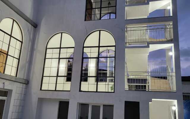 White House Sukhum Guest house