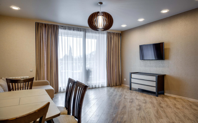 Surname Deluxe Apartments 21