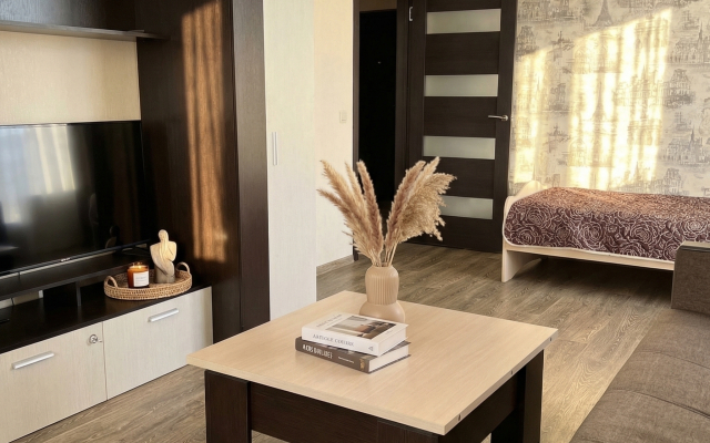 Квартира в 15м микрорайоне 18