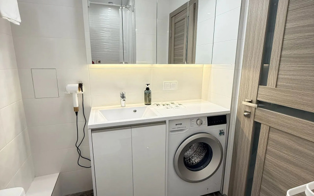 Квартира Луначарского 216