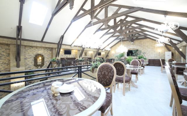 Vintazh Hotel