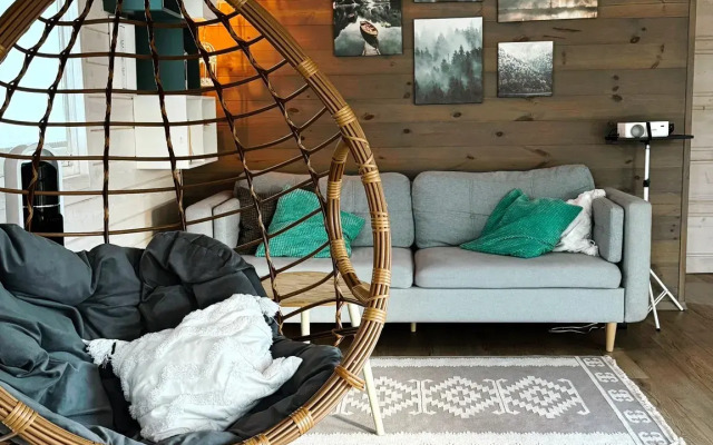 Вилла WoodyHouse