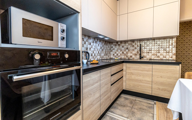 Квартира Большая Двухкомнатная на Селезнева