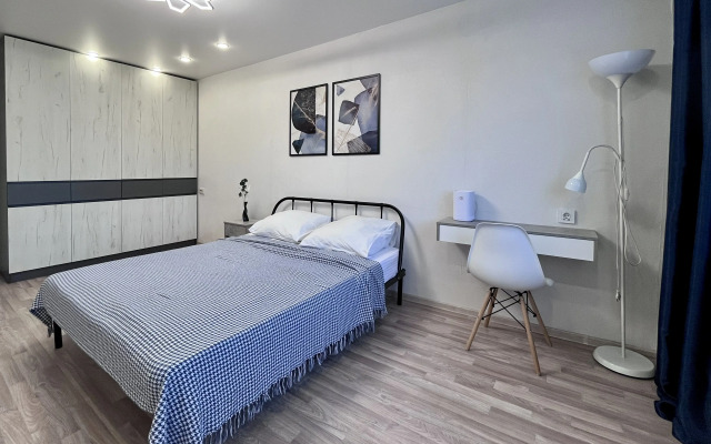 V Solnechnom Flat