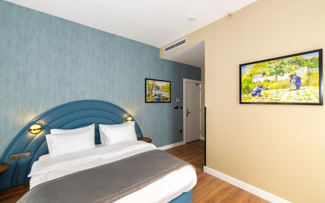 Nenessa Airport Hotel