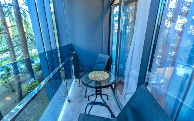 Квартира Студия с бассейном у моря