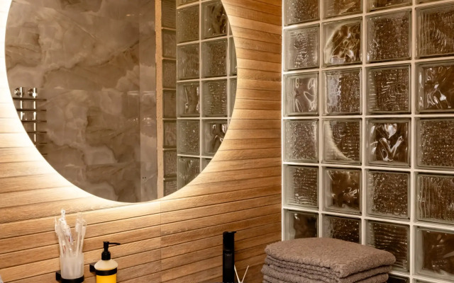 s 2-mya spalnyami Private house