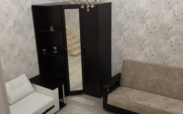 Na Ul Krasnoarmeyskaya 16 Flat