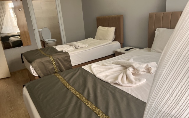 Grand Sami Hotel