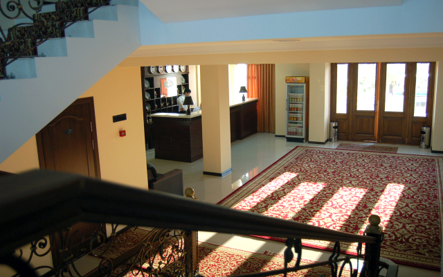 Hotel Diyora Classik