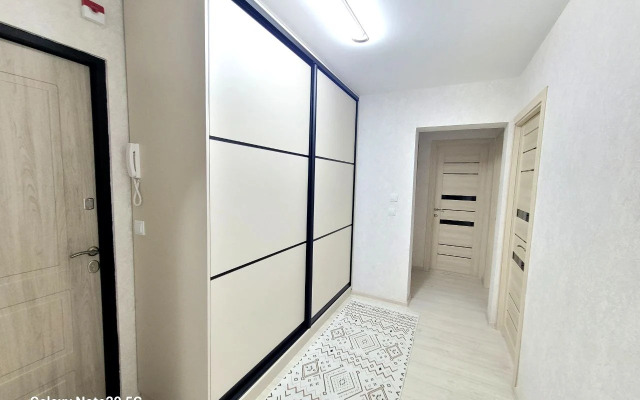 Premium 2-kh komnatnaya kvartira s vidom na gory Apartments