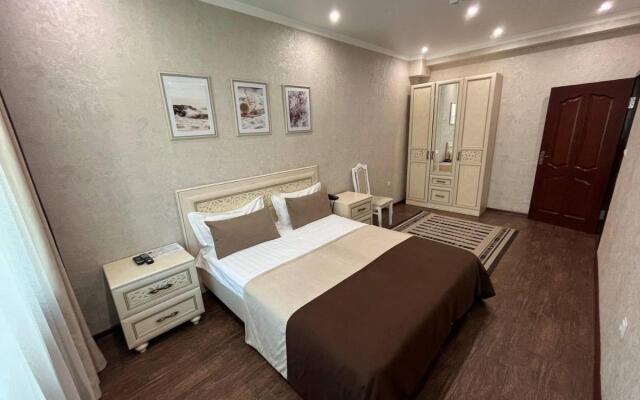 Altyn Adam Hotel