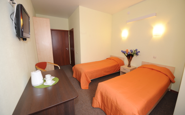 Iris Hotel