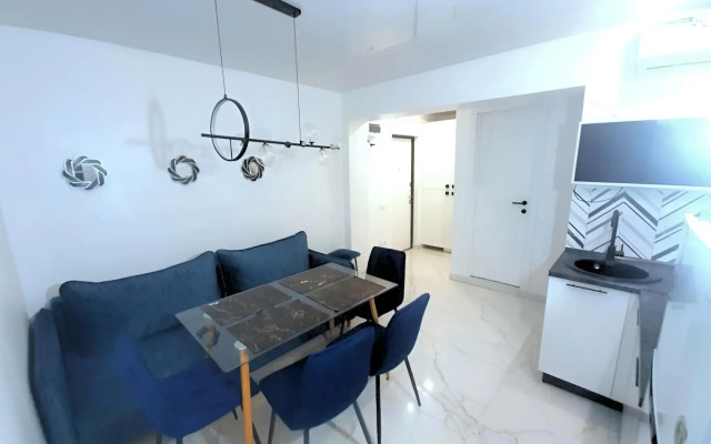 Ryadom s Morem v Tsentre Sochi Flat