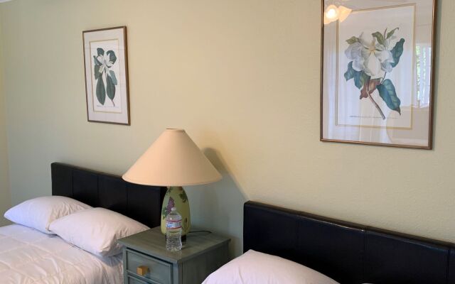 Barton Bungalows Apart-hotel