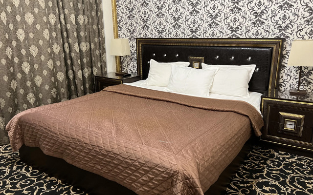 Vnukovo Atlantis Hotel