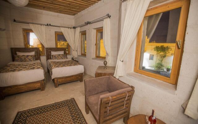Helike Cave Suites
