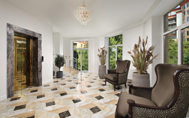 Отель Астория