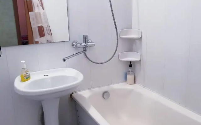 Апартаменты На Островитянова