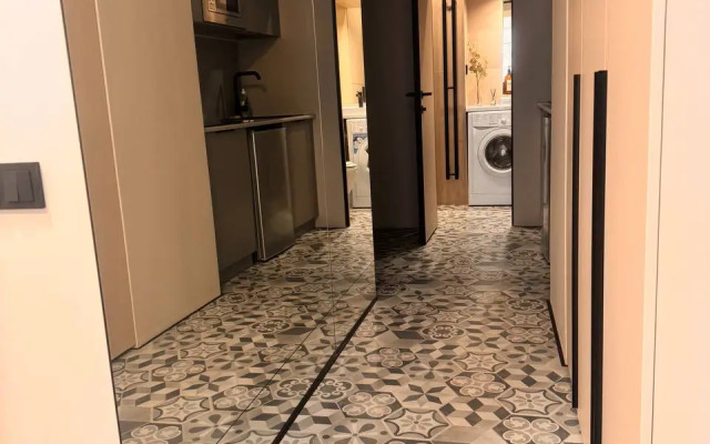 Апартаменты Grey Nights Apartments