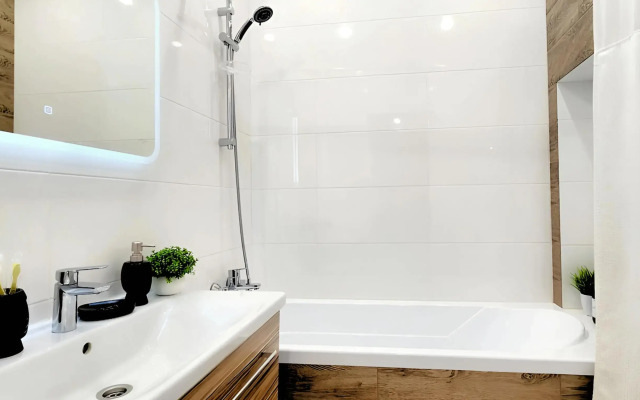 Квартира Двухкомнатная с Видом на Площадь