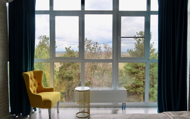 Квартира На Почтовой 4/3 (103н)