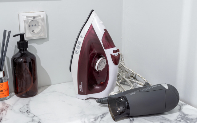 Квартира Две подушки на ш. Революции, 3к2