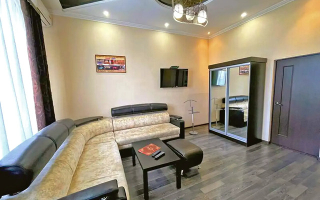 Отель Гранд