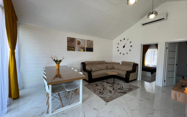 Sea Breeze U Morya Villa