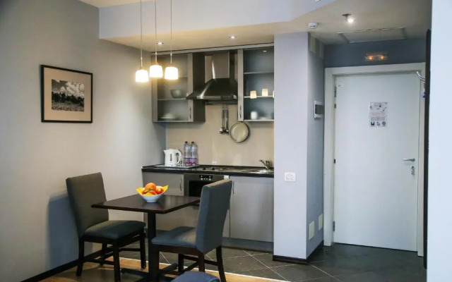 Shagala V Gorode Uralsk Hotel