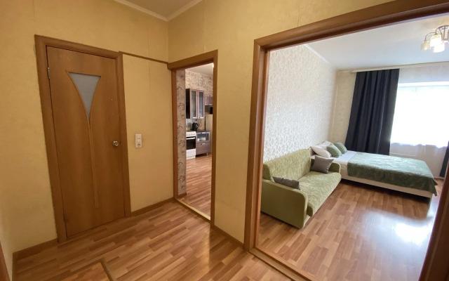 Prostornaya 9 Maya 24 Flat