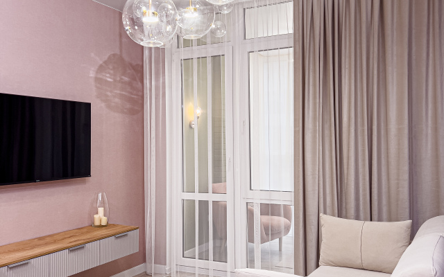 Polly Home Flat