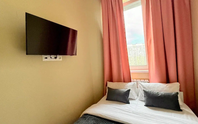 U Metro Pykhtino Rk3 Apartments