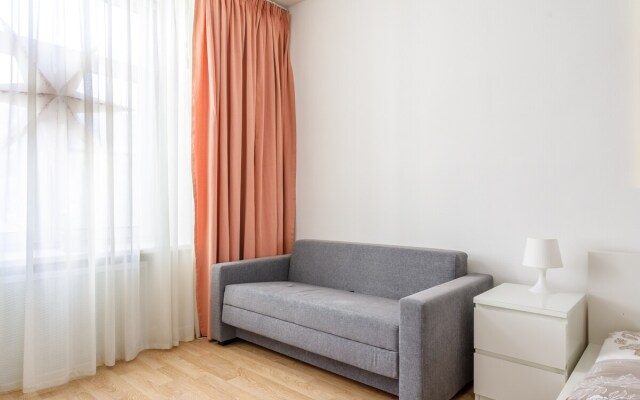 Three-Bedroom Apartment on Tverskaya