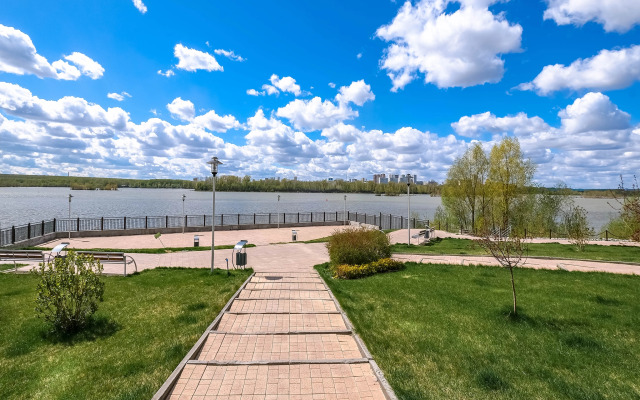 Квартира Семейная Трёхкомнатная с видом на Обь